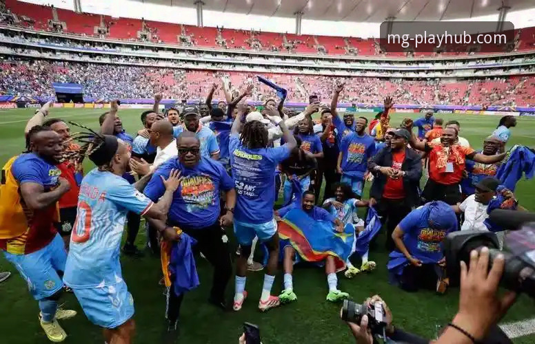 世界杯绝杀与游戏体验的对比：民主刚果vs牙买加的震撼之旅